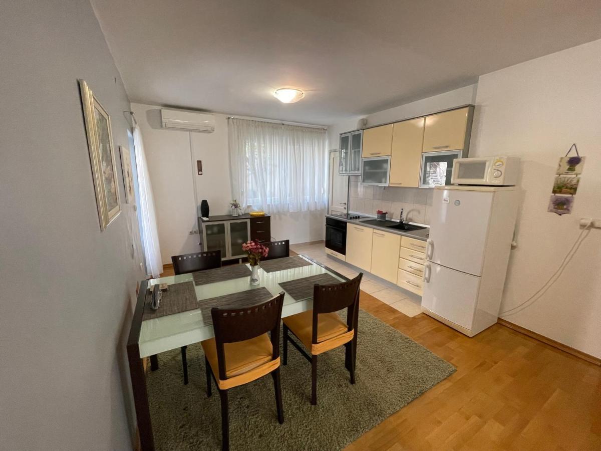 Old Town Seafront Zadar Apartment Ngoại thất bức ảnh